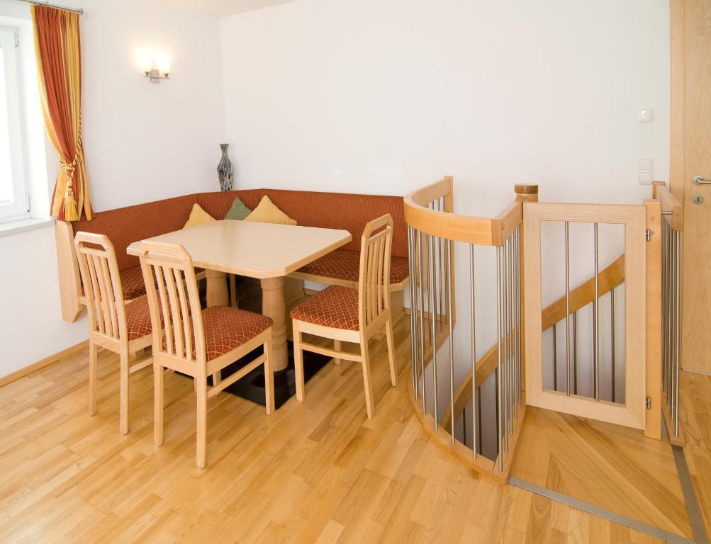Appartement Kurz Top 1 Westendorf Ruang foto