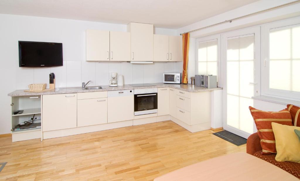 Appartement Kurz Top 1 Westendorf Ruang foto